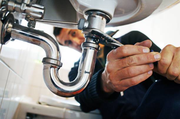 Best Clogged Drain Plumber  in Yorktown, IN
